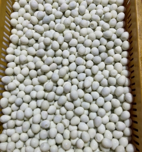 Trứng cút bóc vỏ