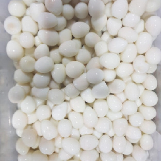 Trứng cút lột vỏ trung